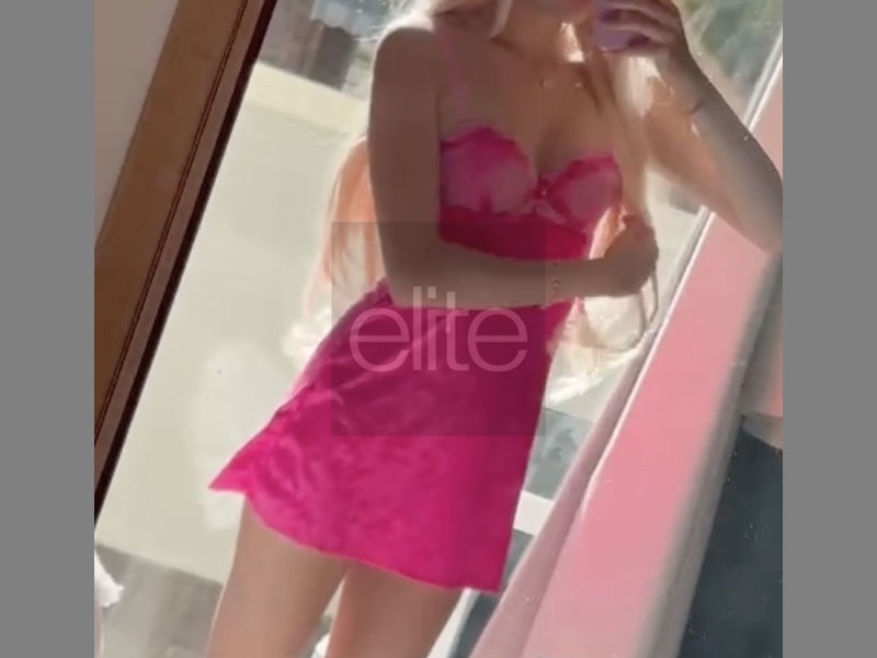 Sydney-escort-Chrystal-1.jpg